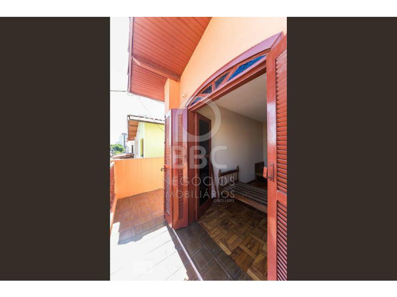 Casa para alugar com 5 quartos, 166m² - Foto 29