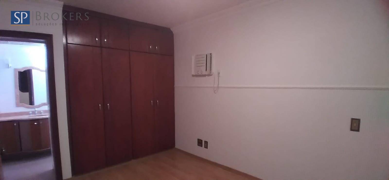 Apartamento à venda com 3 quartos, 245m² - Foto 34