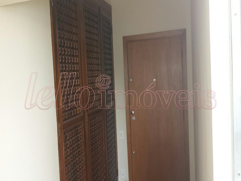 Apartamento para alugar com 3 quartos, 194m² - Foto 3