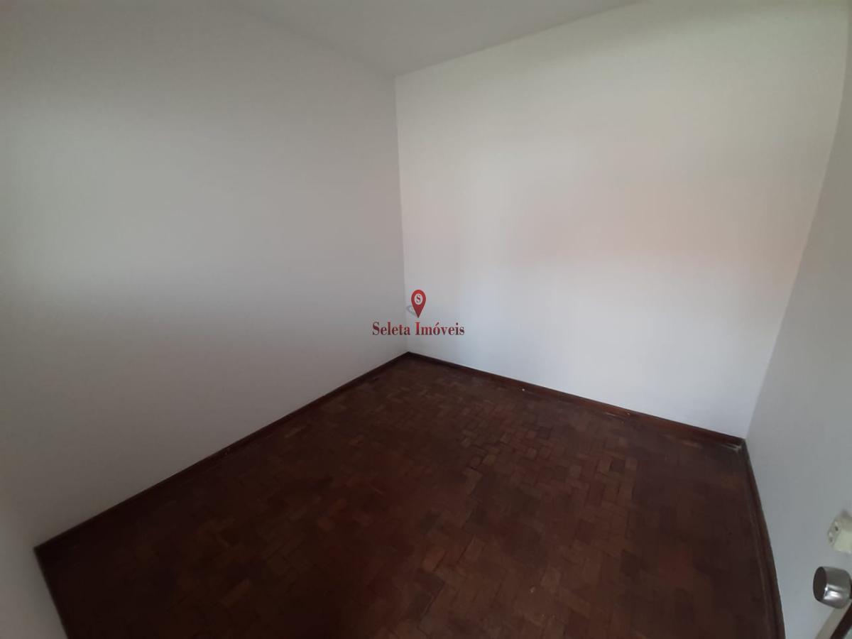 Casa à venda com 3 quartos, 450m² - Foto 44