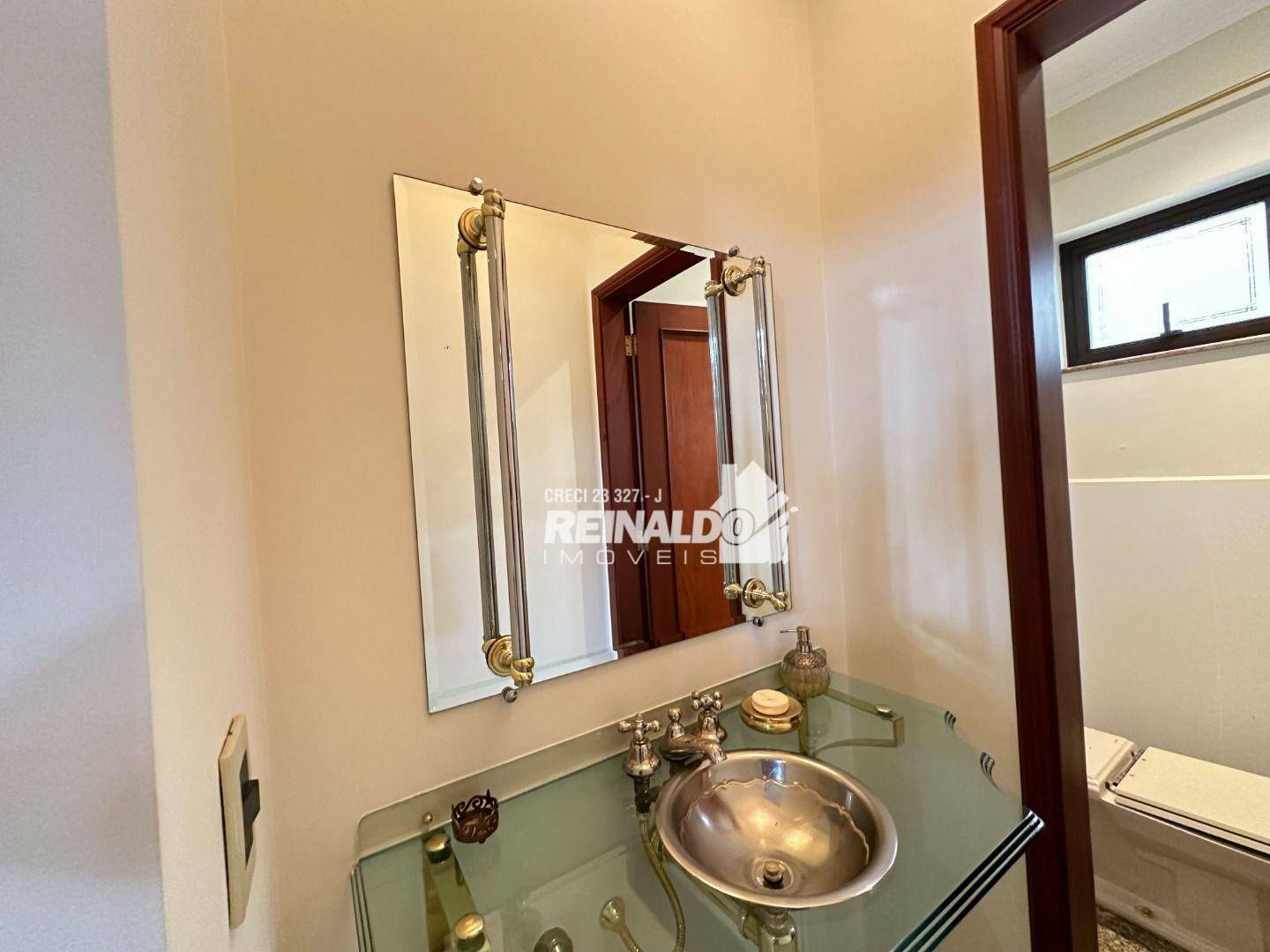 Casa de Condomínio para alugar com 3 quartos, 504m² - Foto 11