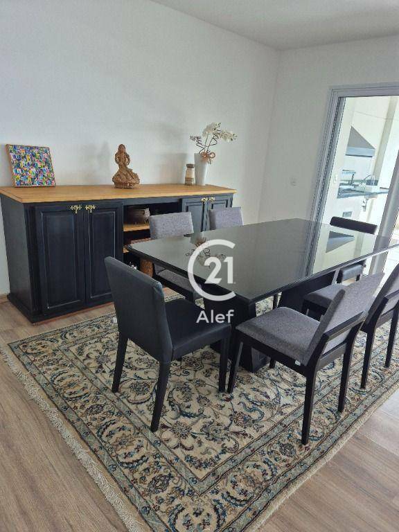 Apartamento à venda com 3 quartos, 241m² - Foto 20