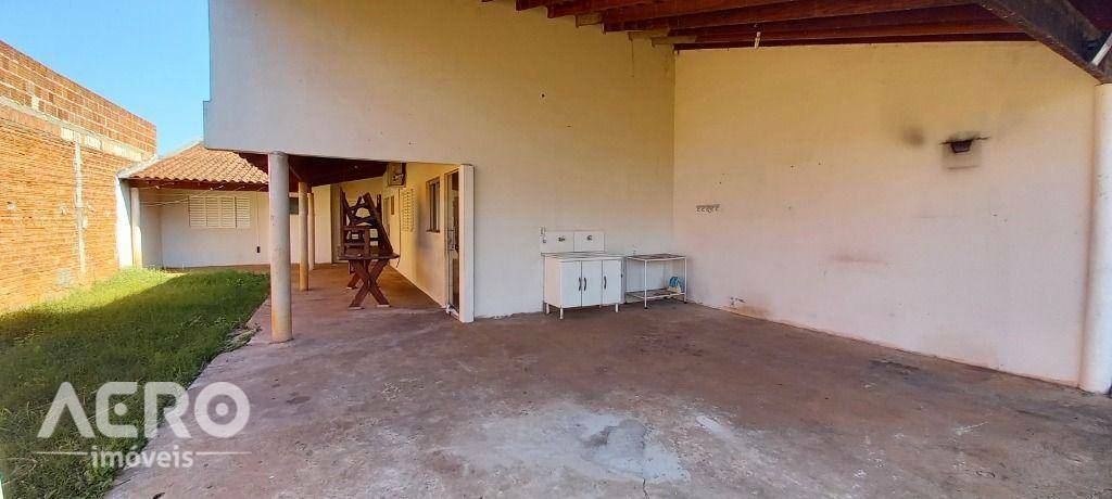 Casa à venda com 3 quartos, 70m² - Foto 19