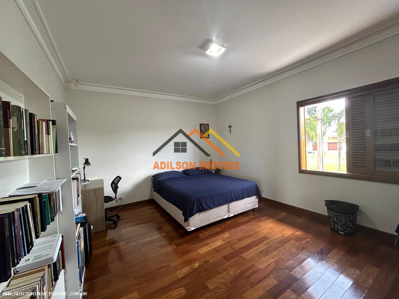 Casa à venda com 3 quartos, 420m² - Foto 15