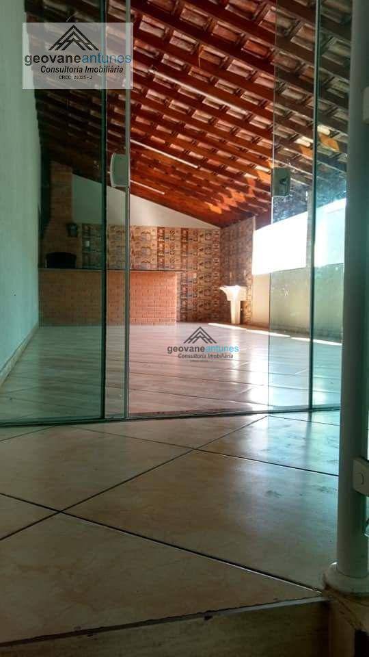 Sobrado à venda com 3 quartos, 221m² - Foto 4