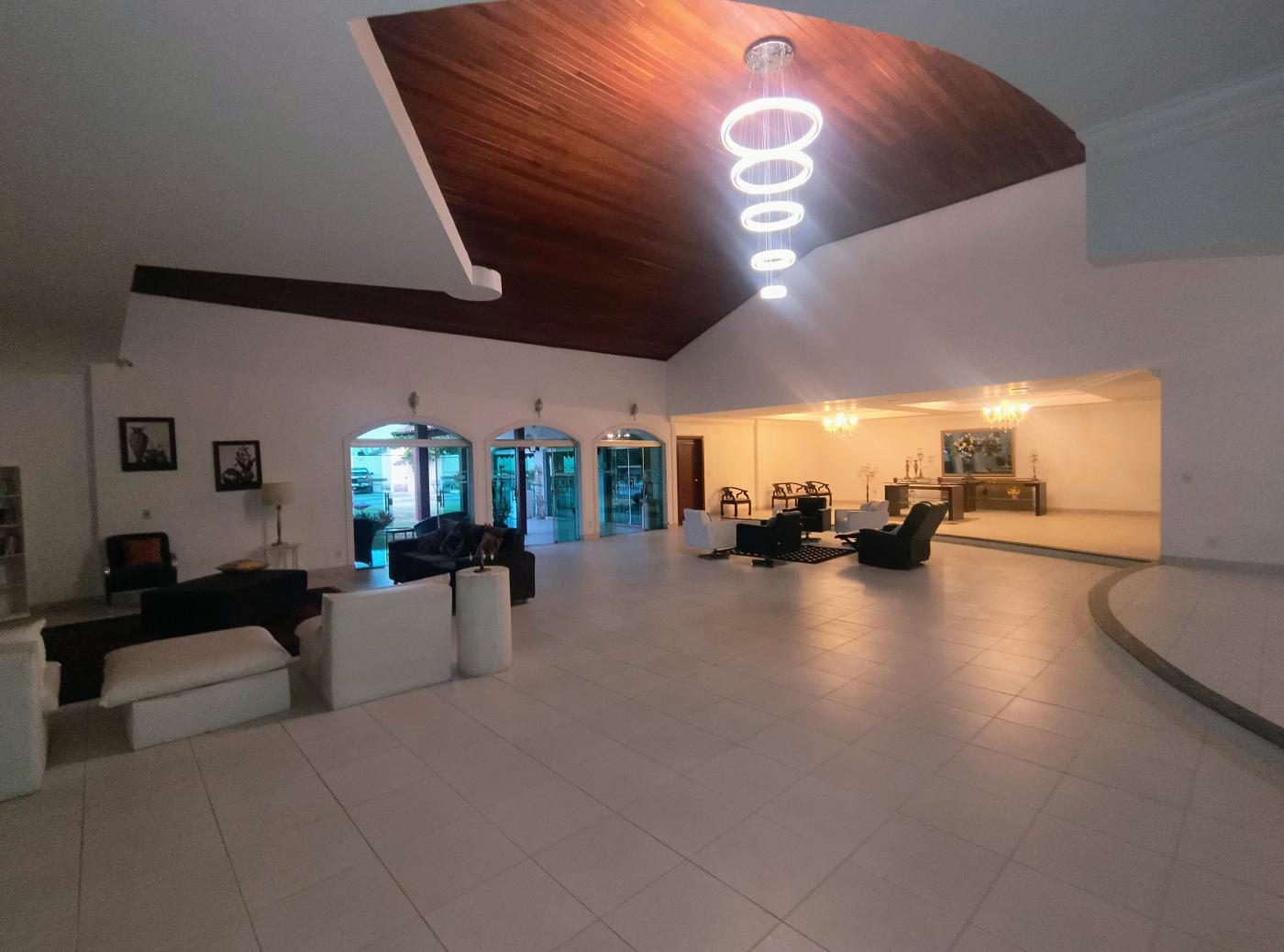 Casa à venda com 17 quartos, 3800m² - Foto 22