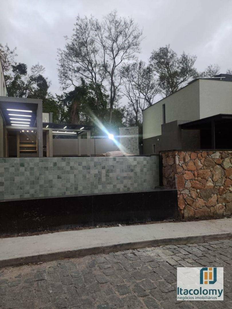 Casa de Condomínio à venda com 3 quartos, 192m² - Foto 35