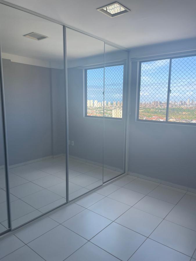 Apartamento à venda com 3 quartos - Foto 10