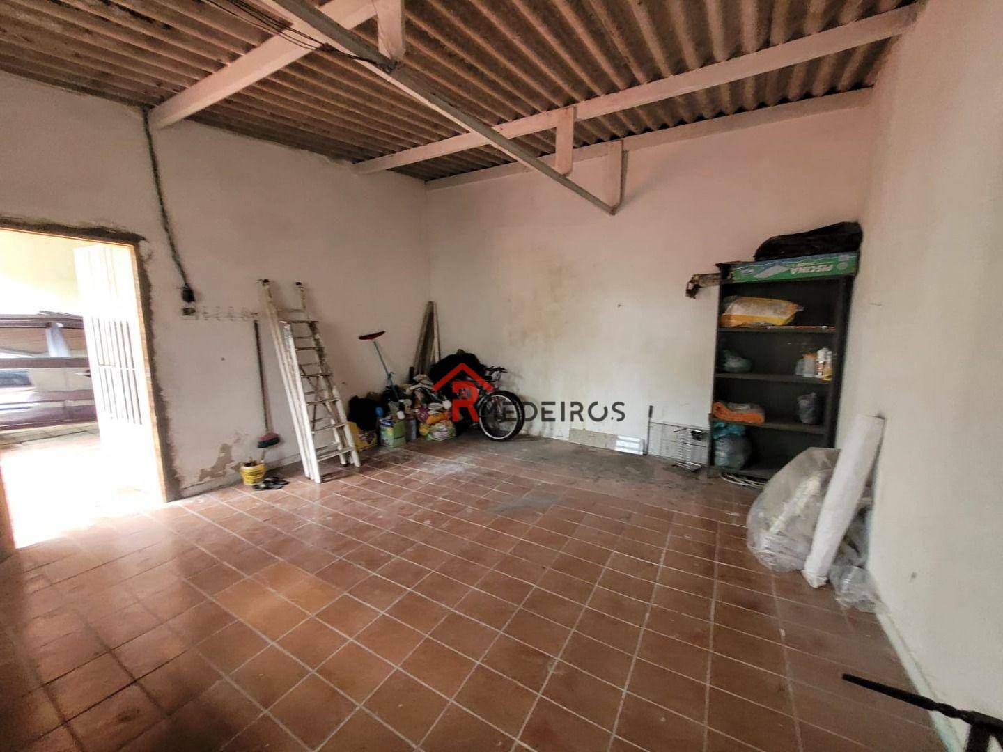 Casa à venda com 3 quartos, 130m² - Foto 15