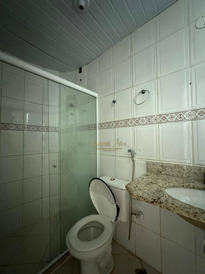 Apartamento para alugar com 2 quartos, 75m² - Foto 4