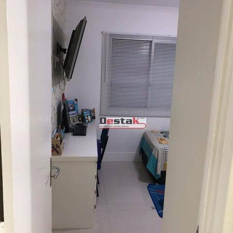 Apartamento à venda com 2 quartos, 61m² - Foto 12