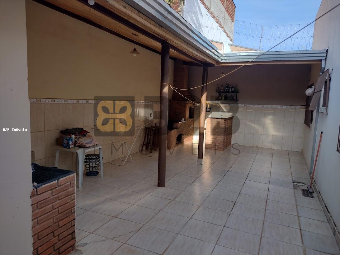 Casa à venda com 3 quartos, 156m² - Foto 17