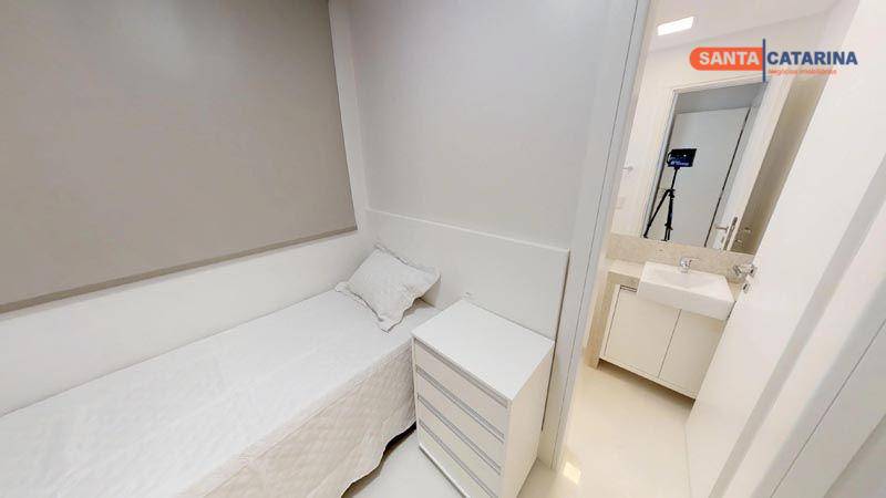 Apartamento à venda com 4 quartos, 237m² - Foto 10