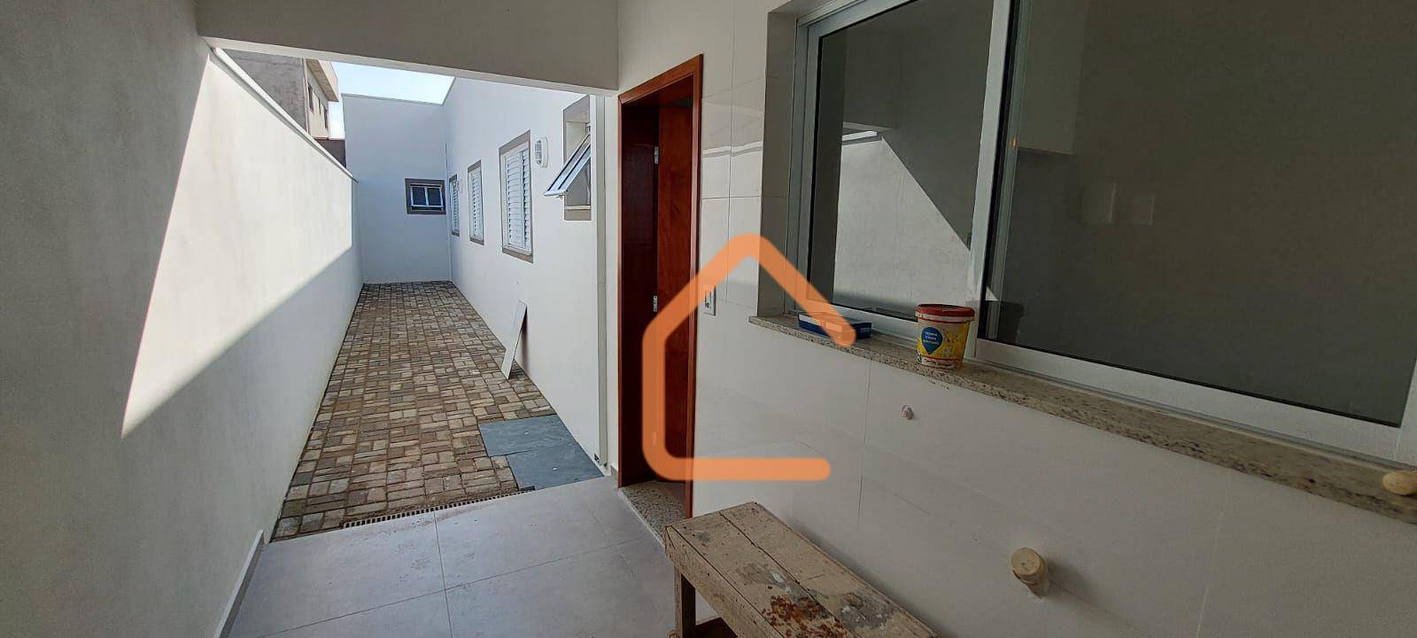 Casa à venda com 3 quartos, 114m² - Foto 12