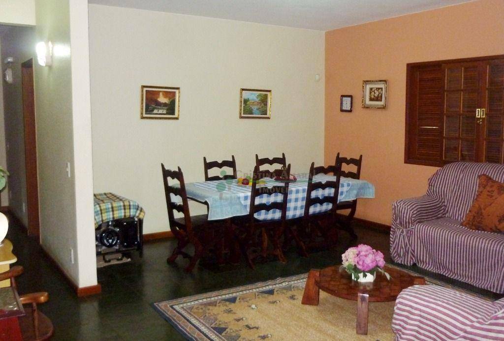 Casa à venda com 3 quartos, 188m² - Foto 12