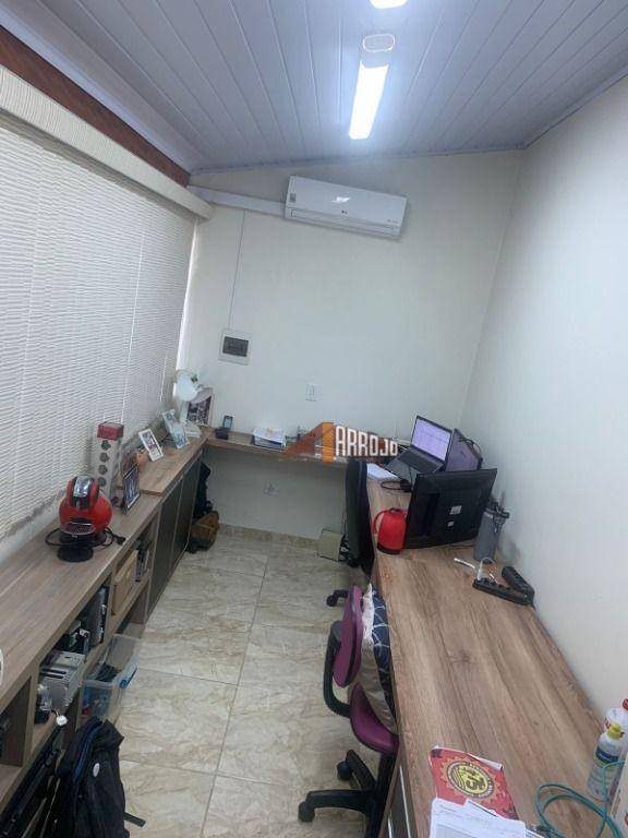 Sobrado à venda com 3 quartos, 124m² - Foto 13