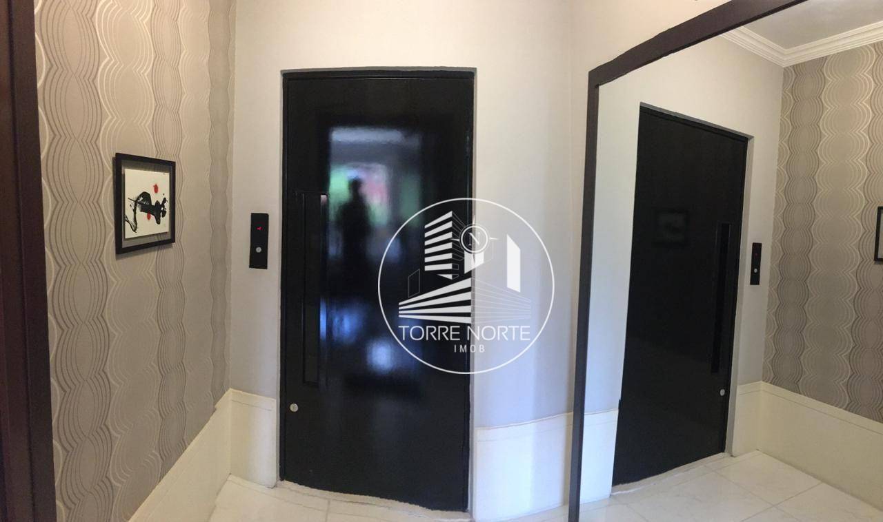 Apartamento à venda com 4 quartos, 200m² - Foto 34