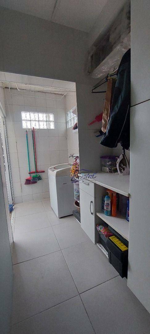 Sobrado à venda com 3 quartos, 188m² - Foto 13