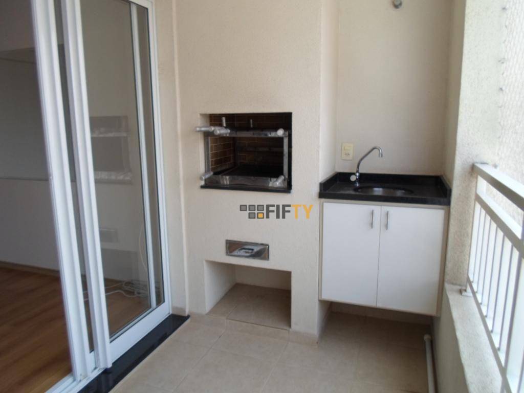 Apartamento para alugar com 3 quartos, 97m² - Foto 5