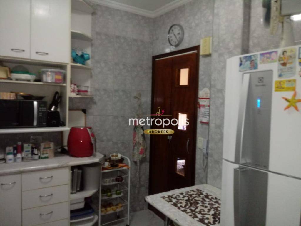 Apartamento à venda com 2 quartos, 75m² - Foto 4