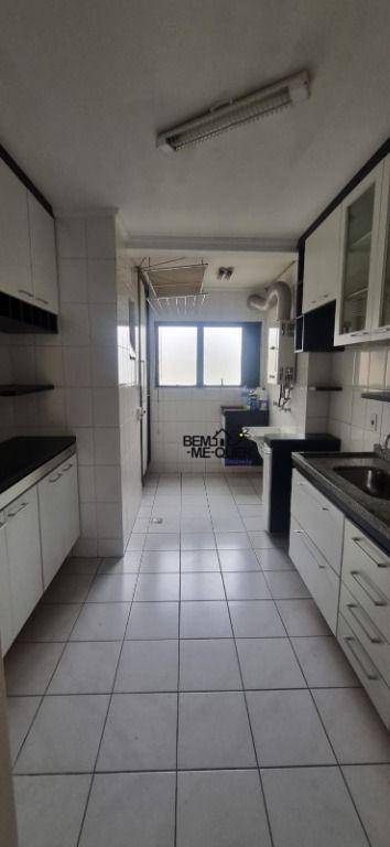 Apartamento para alugar com 2 quartos, 67m² - Foto 15