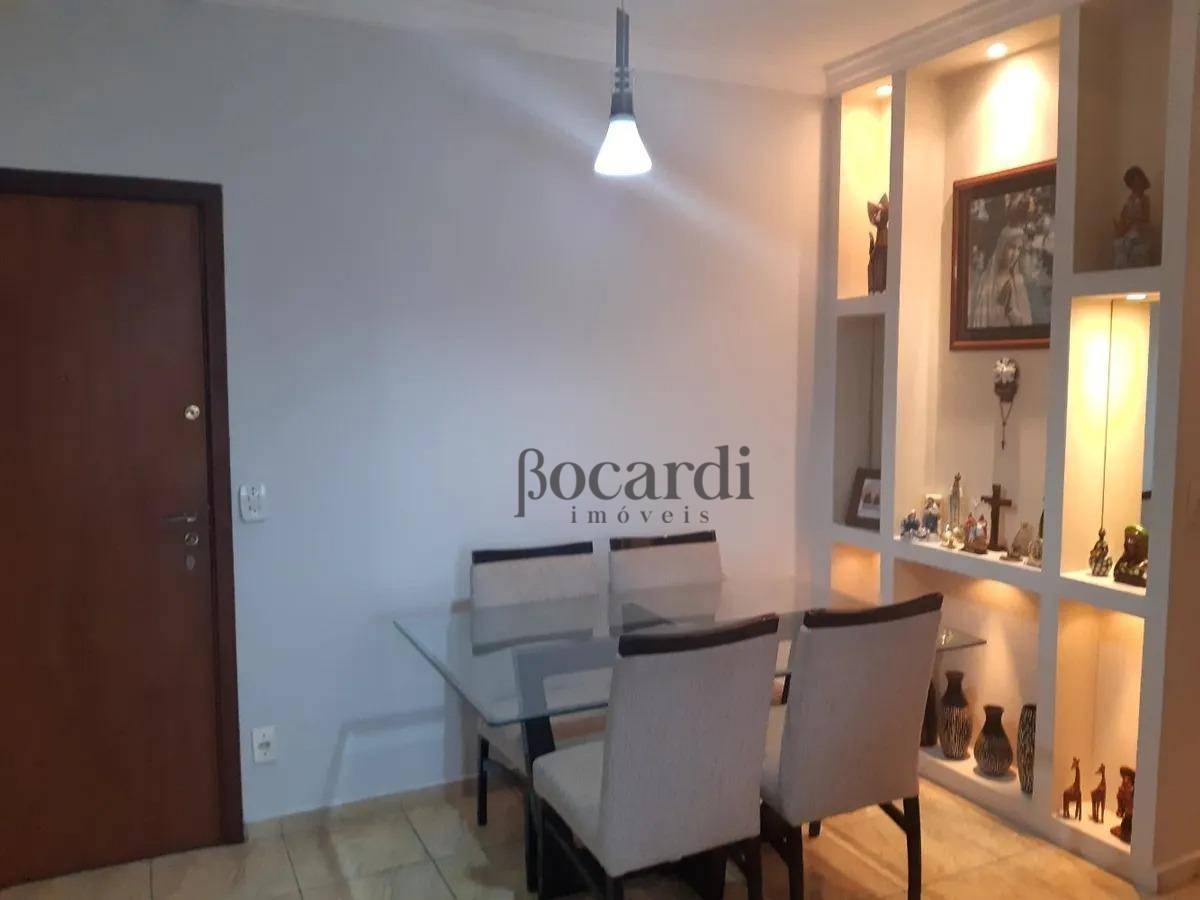 Apartamento à venda com 2 quartos, 80m² - Foto 7