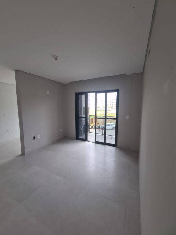 Apartamento à venda com 3 quartos, 78m² - Foto 1