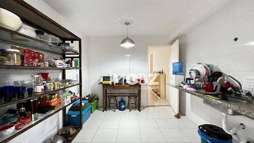 Apartamento à venda com 4 quartos, 141m² - Foto 14