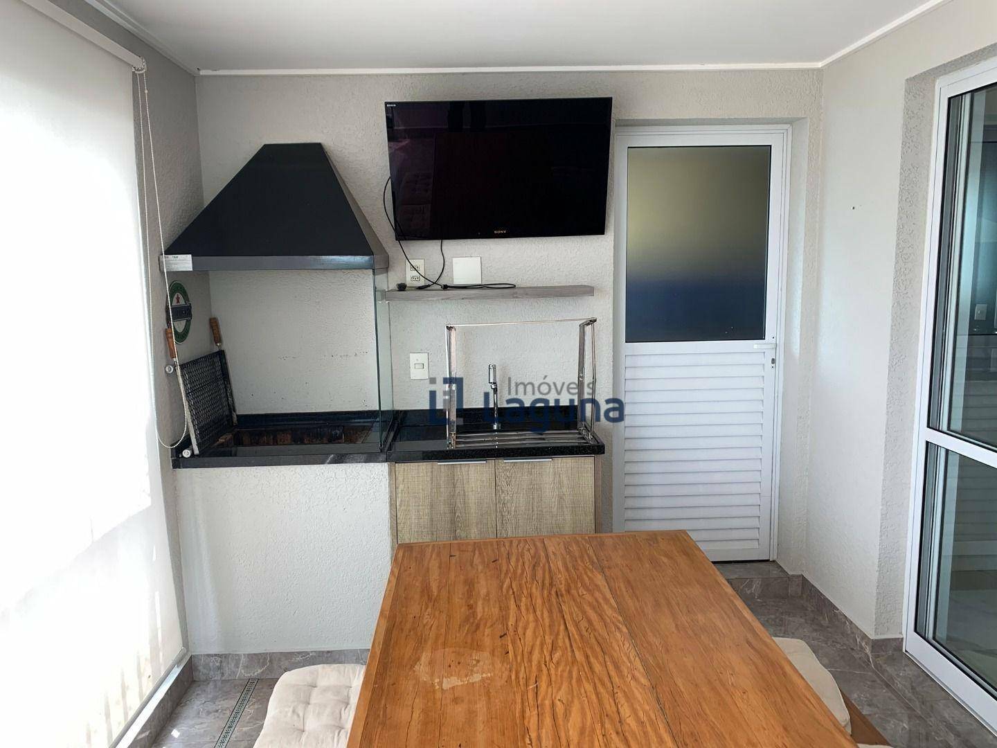 Apartamento para alugar com 3 quartos, 126m² - Foto 8