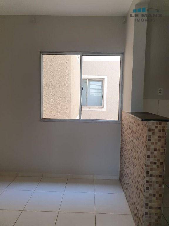 Apartamento à venda com 2 quartos, 35m² - Foto 27