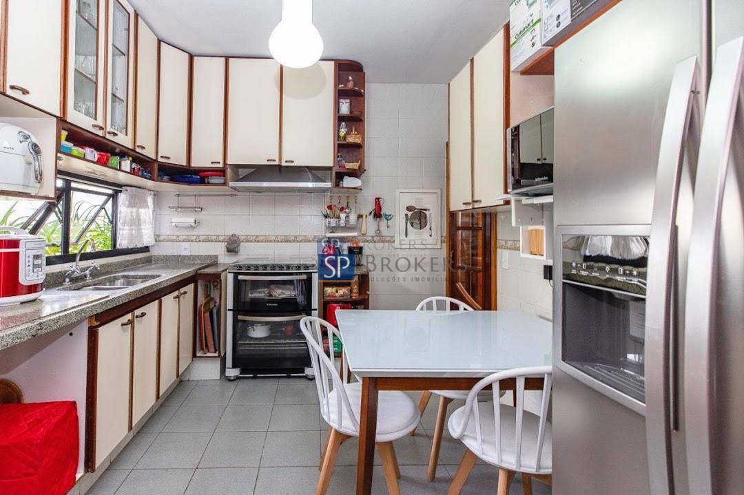 Apartamento à venda com 3 quartos, 133m² - Foto 15