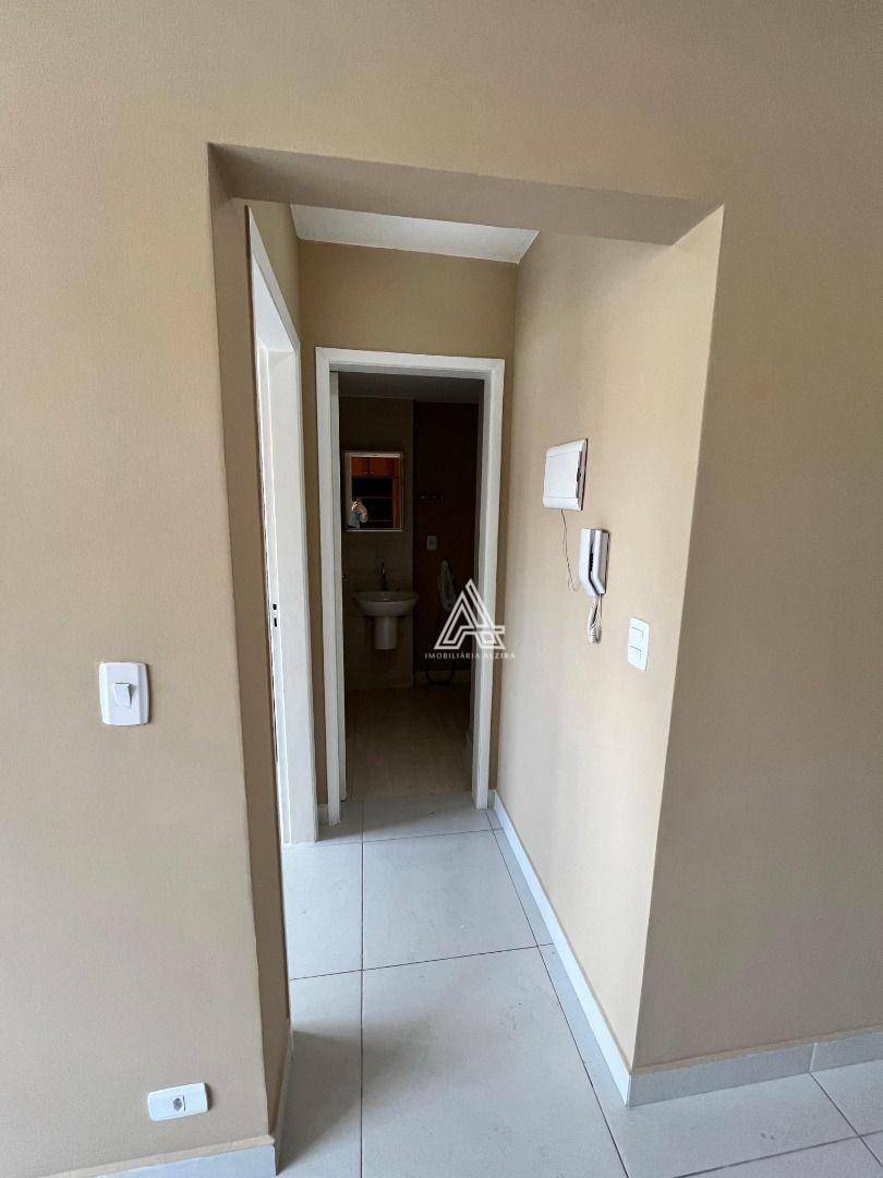 Apartamento para alugar com 1 quarto, 47m² - Foto 23