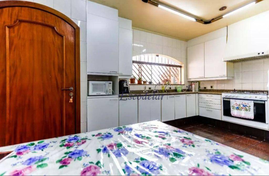 Sobrado à venda com 3 quartos, 236m² - Foto 8