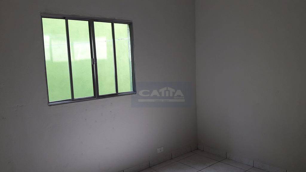 Sobrado à venda com 6 quartos, 180m² - Foto 7