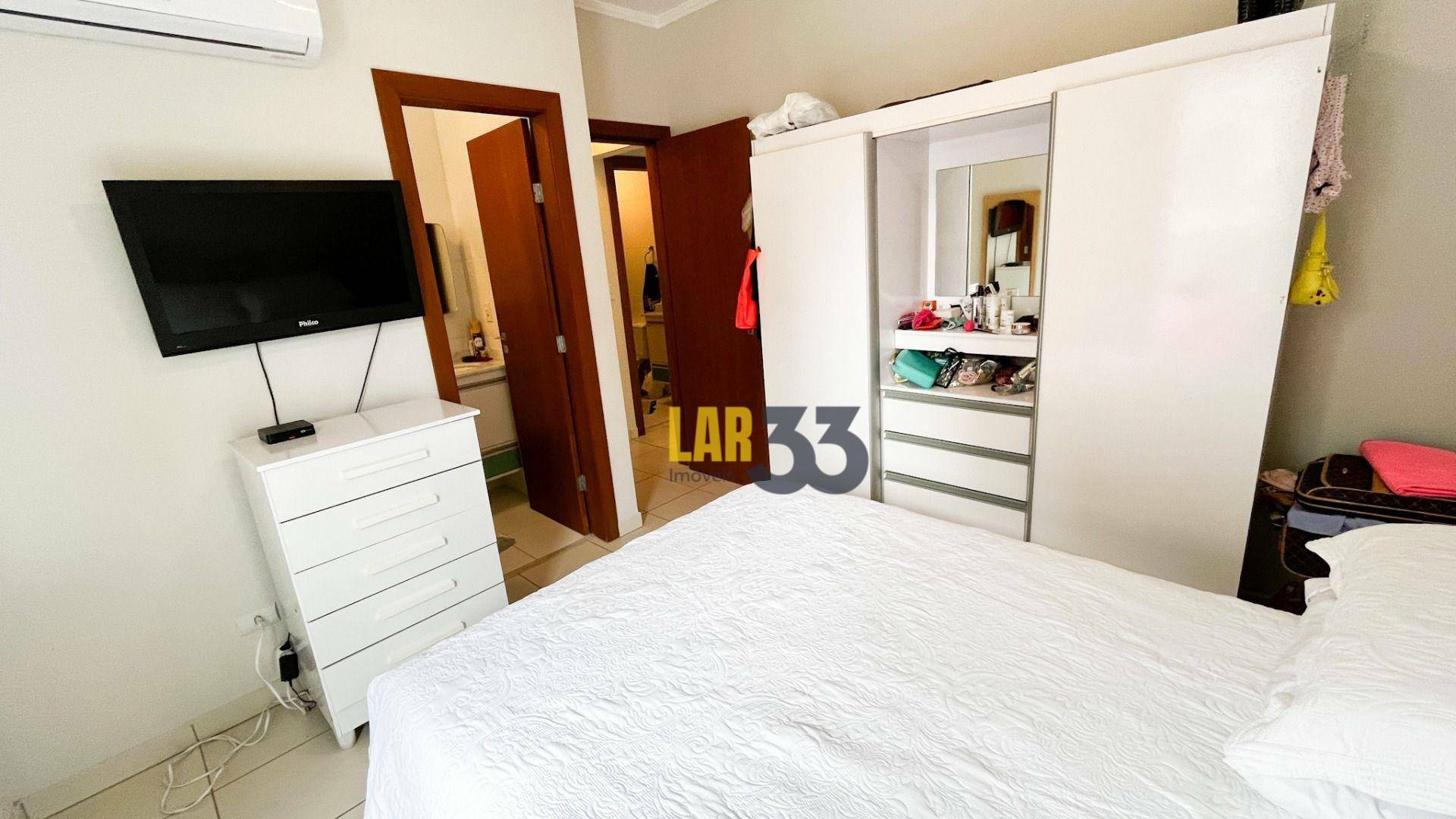 Apartamento à venda com 3 quartos, 100m² - Foto 1