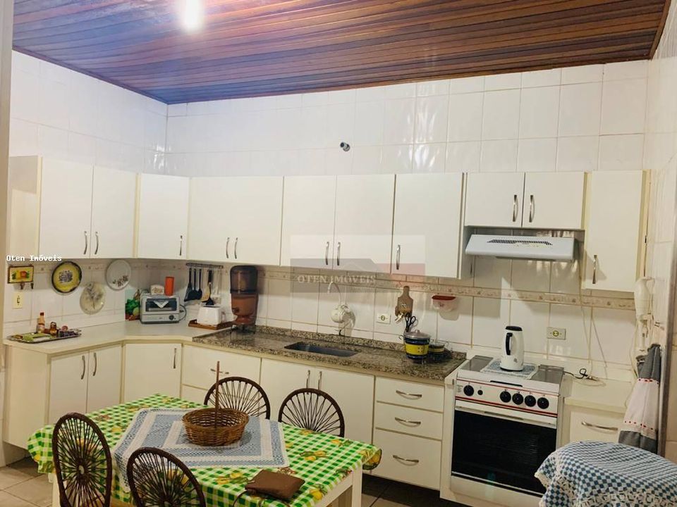 Casa à venda com 3 quartos, 184m² - Foto 6