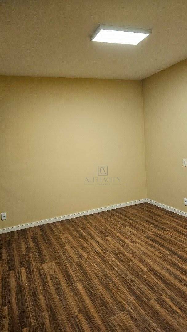 Apartamento para alugar com 3 quartos, 164m² - Foto 13