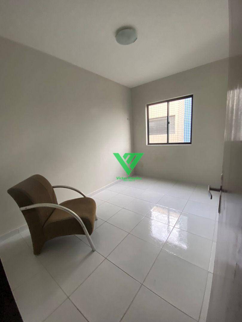 Apartamento à venda com 3 quartos, 90m² - Foto 4