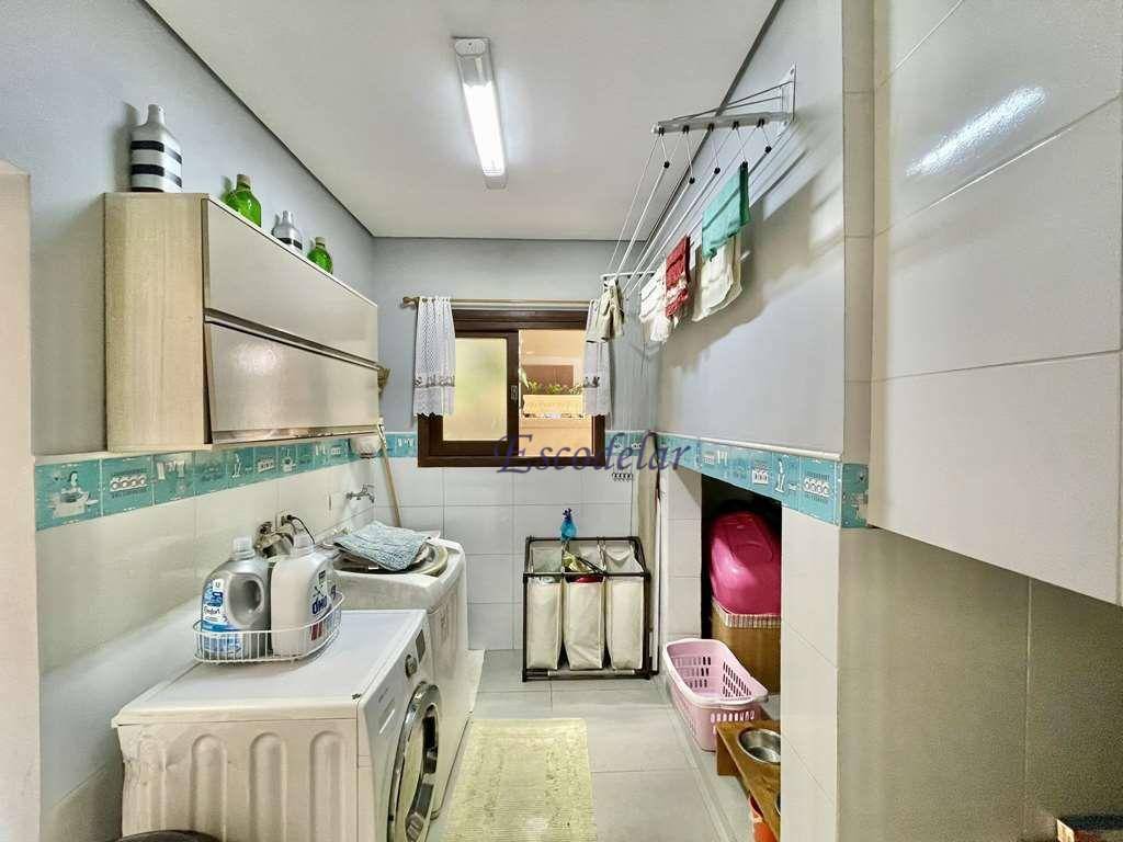 Casa de Condomínio à venda com 3 quartos, 323m² - Foto 26