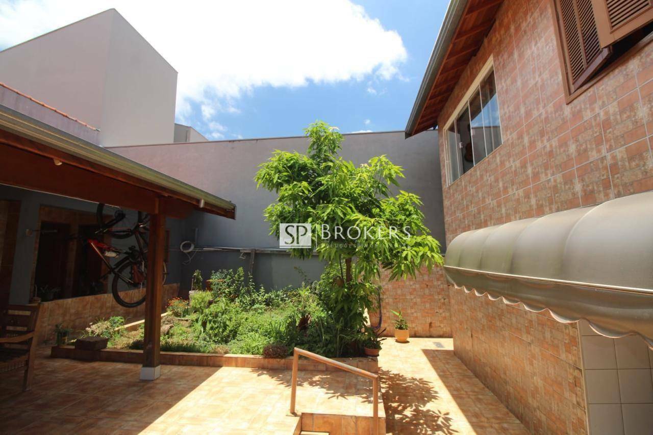 Casa à venda com 3 quartos, 191m² - Foto 9