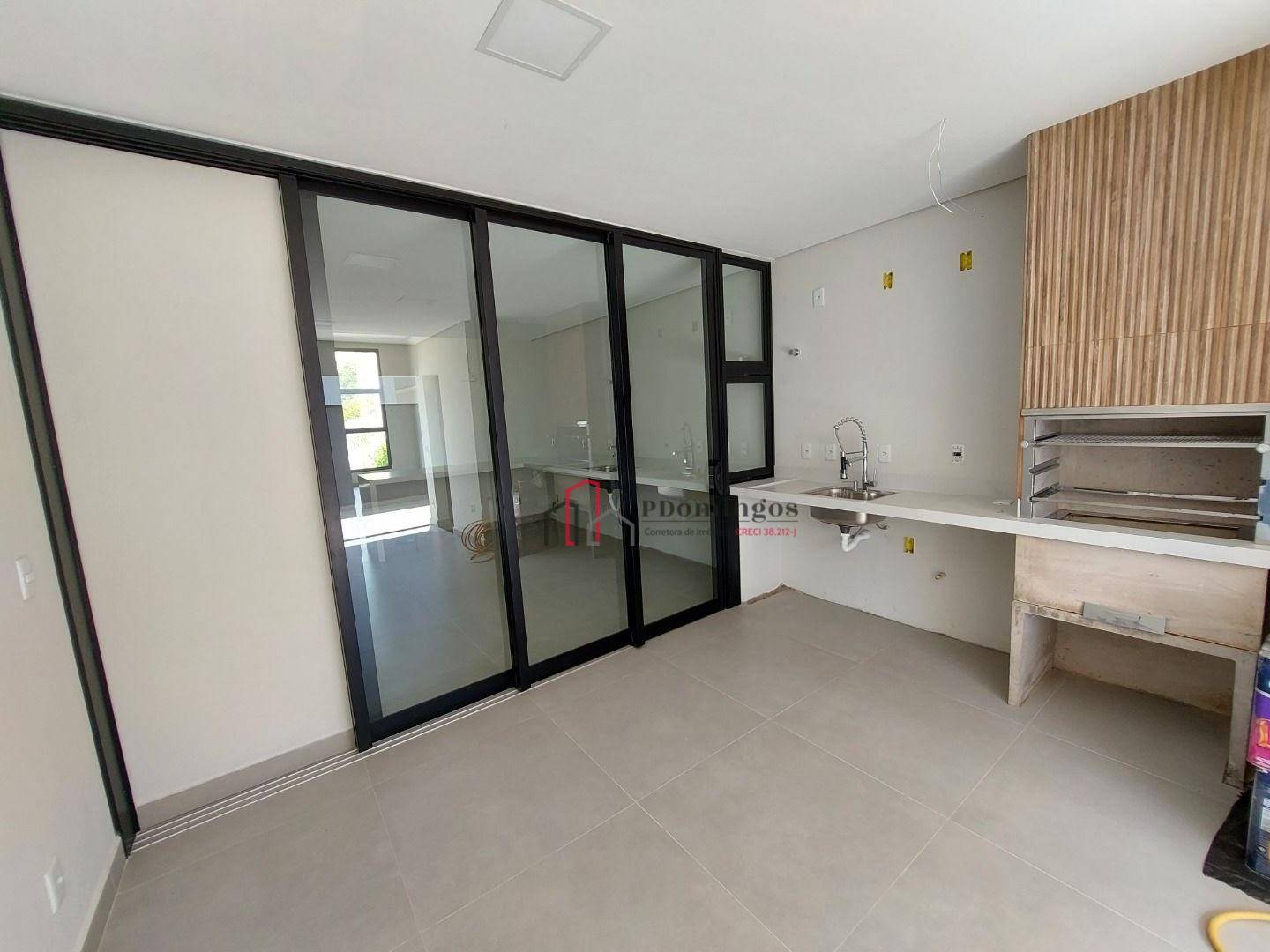 Casa de Condomínio à venda e aluguel com 3 quartos, 150m² - Foto 10