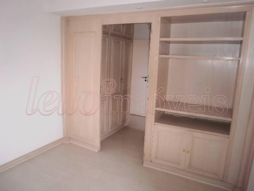 Apartamento para alugar com 2 quartos, 90m² - Foto 11