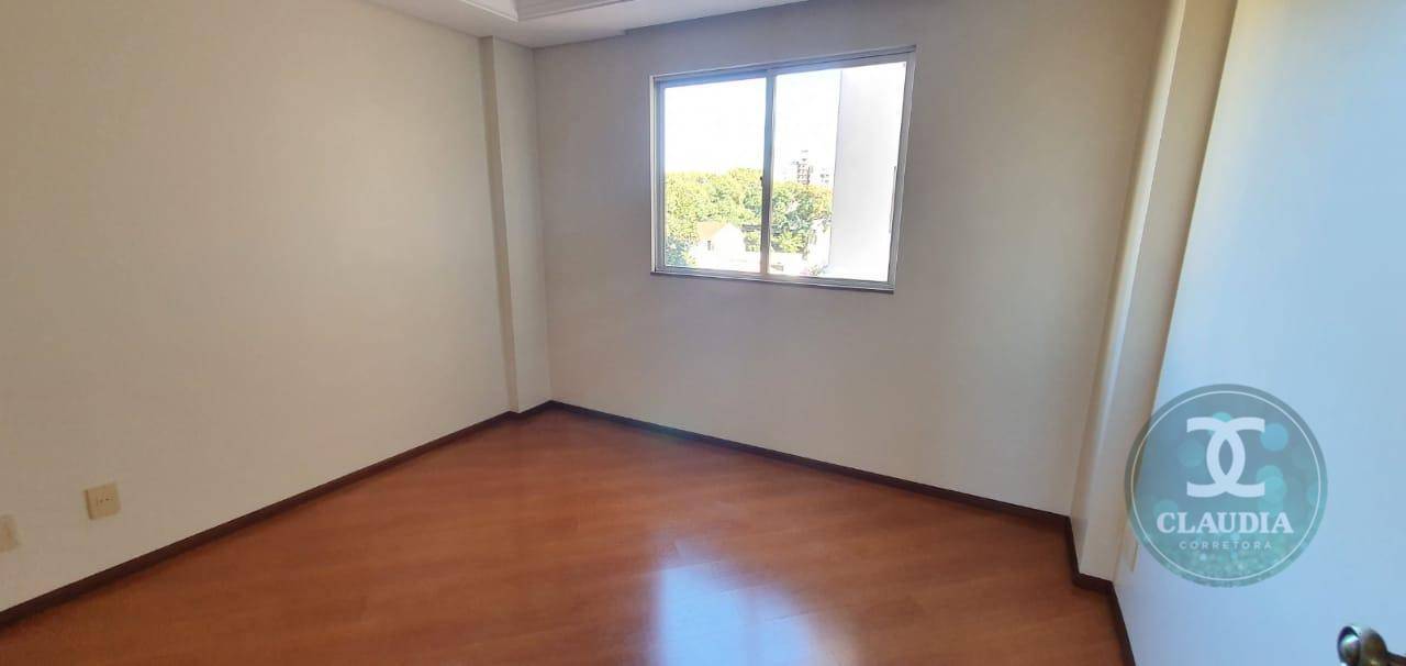 Apartamento à venda com 3 quartos, 141m² - Foto 23