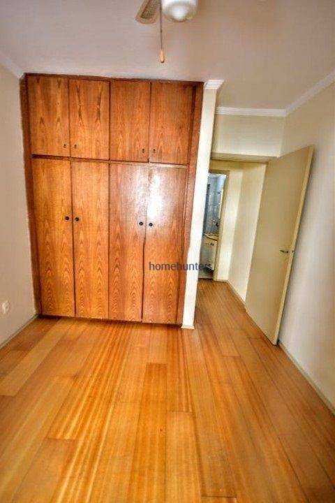 Apartamento à venda com 1 quarto, 62m² - Foto 11