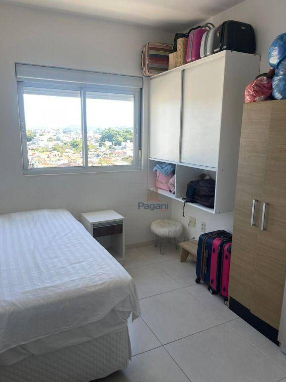 Apartamento para alugar com 3 quartos, 91m² - Foto 15