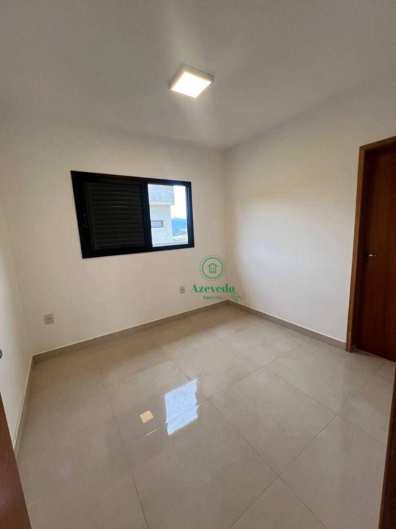 Casa à venda com 3 quartos, 112m² - Foto 9