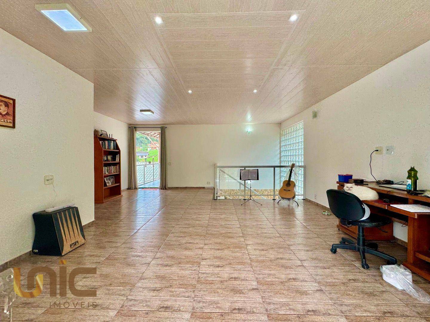 Casa de Condomínio à venda com 5 quartos, 500m² - Foto 37