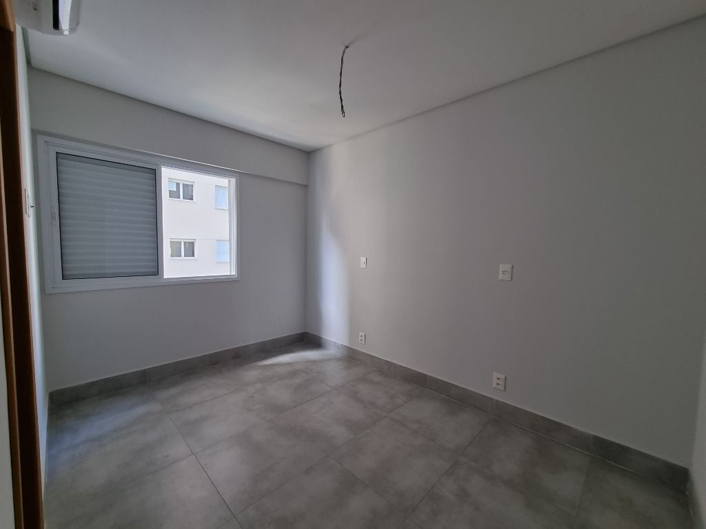 Apartamento à venda com 3 quartos, 146m² - Foto 14