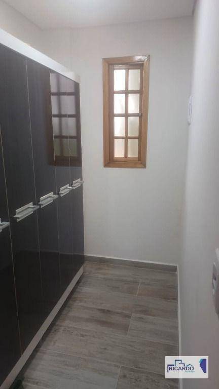 Casa de Condomínio à venda com 3 quartos, 191m² - Foto 15