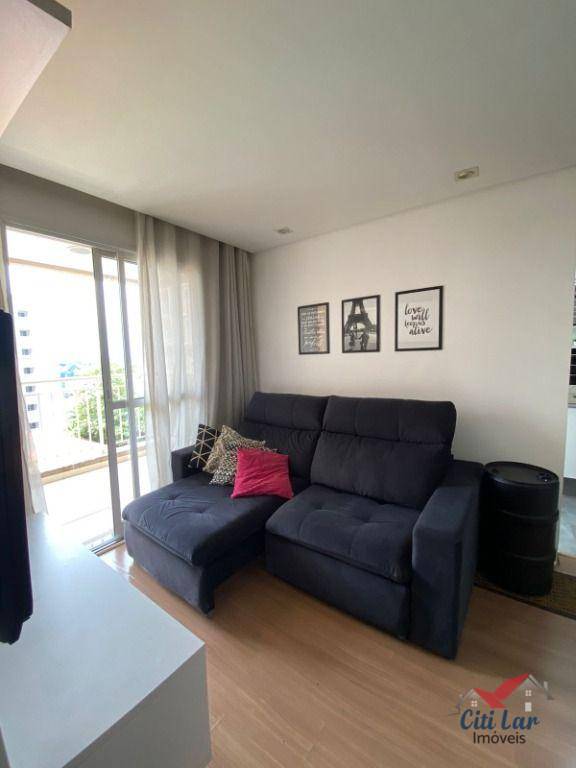 Apartamento à venda com 2 quartos, 58m² - Foto 6